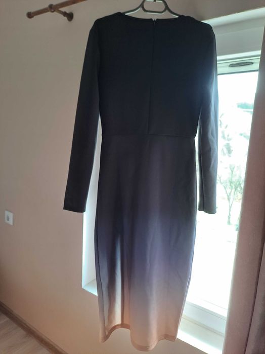 Елегантна тъмносиня преливаща рокля LALЕTO – Размер M – НОВА с етикет