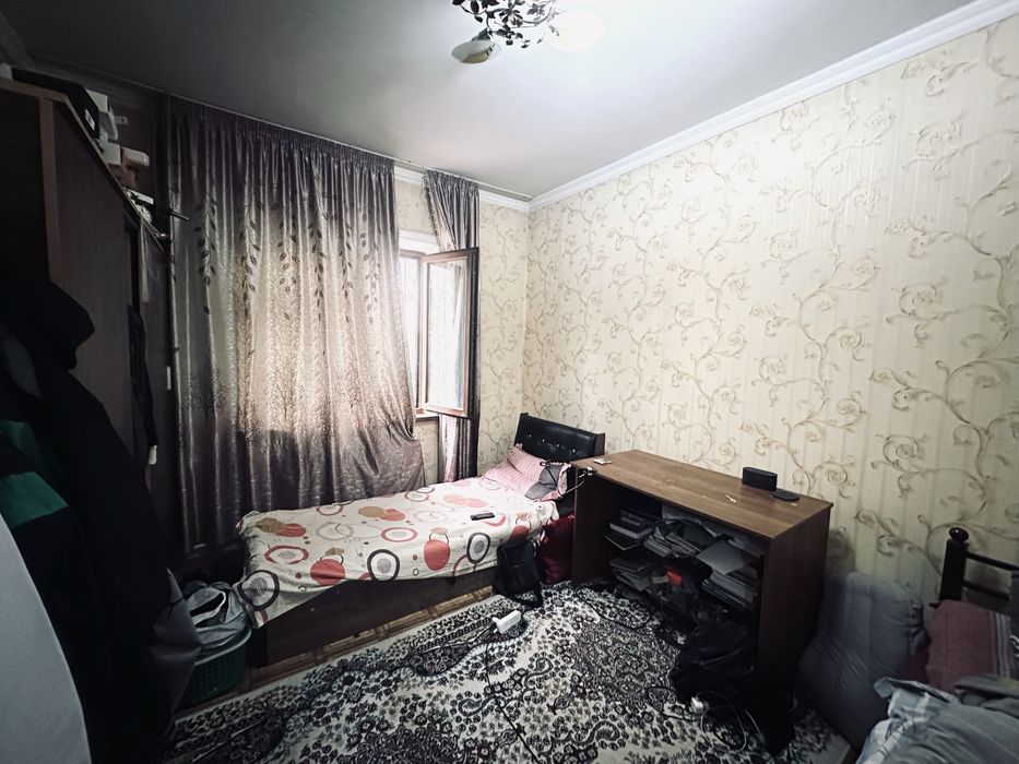 Sergeli-4 3 hona 77 m2 +12 m2 balkon