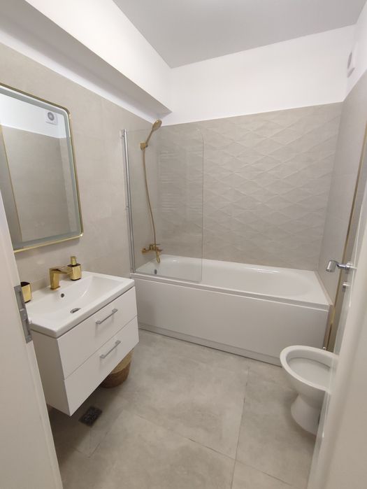 Garsoniera prima închiriere. Totul este nou.