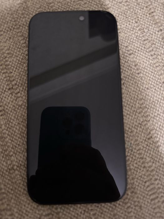 Iphone 15 Black…