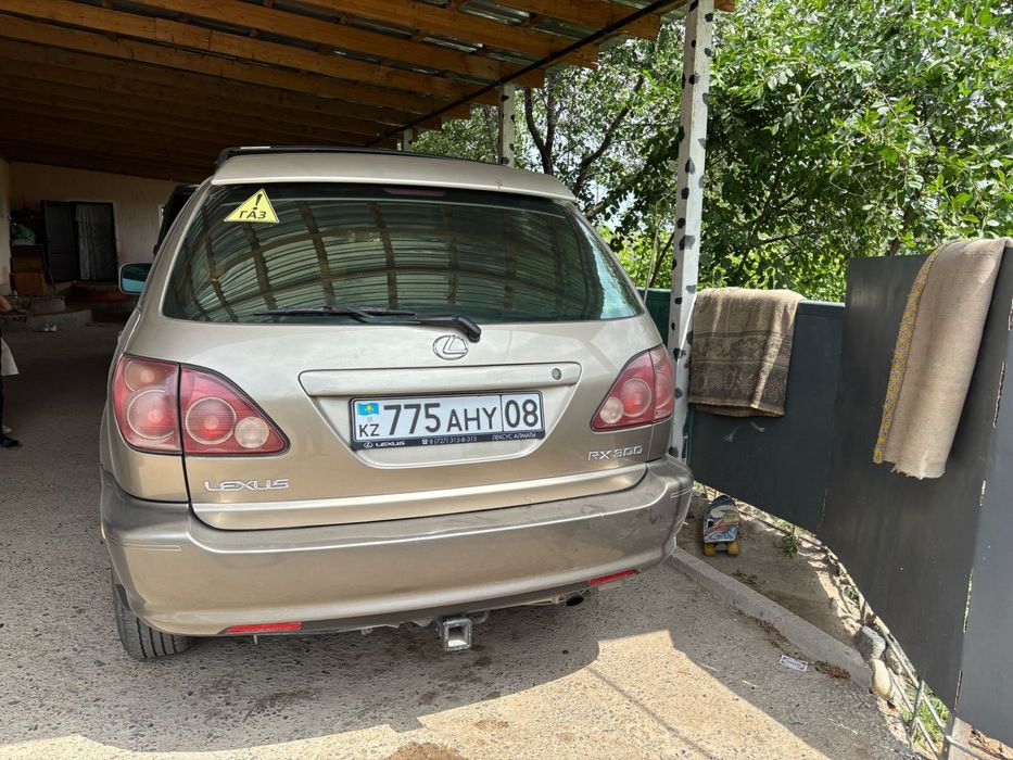 Lexus RX300 сатылады