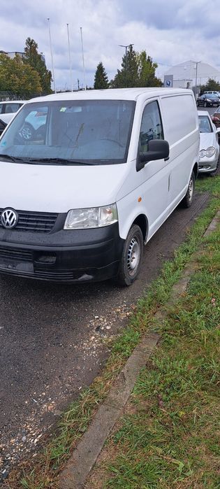 Vând t5 adus recent din germania