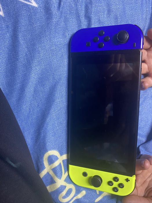 Продам nintendo switch