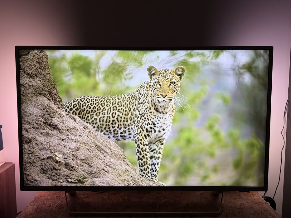 Televizor Smart Philips 4K UHD 43”(108 cm) cu Ambilight -Android TV