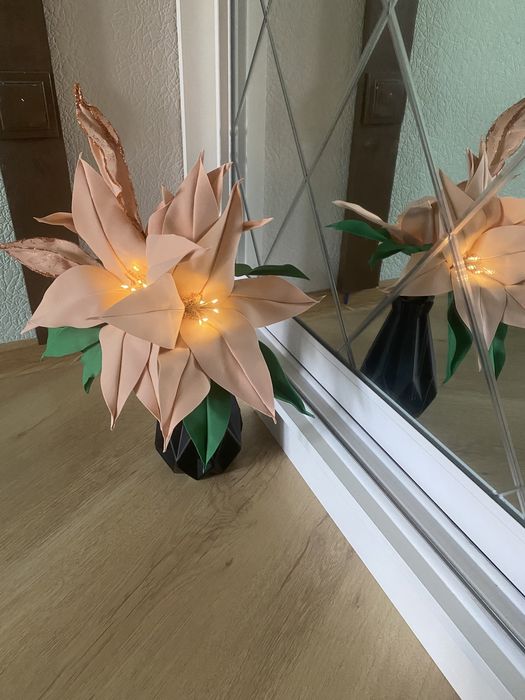 Светильник Королевская лилия