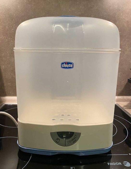 Продавам електрически стерилизатор 3 в 1 на CHICCO