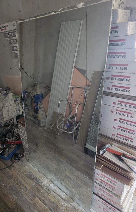 Продаётся зеркало