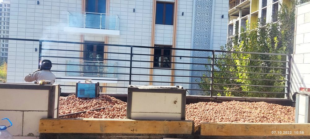 Нолдан Уй курамиз гишт колонна регилы стяжка цуваршик