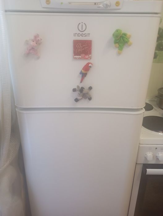 Холодильник б/у рабочий