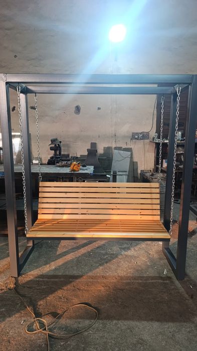 Качели для сада.