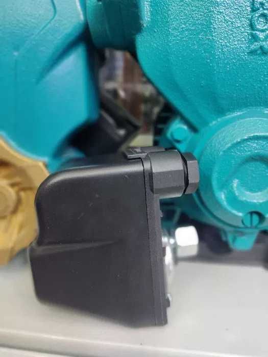 Реле давления для водяного однофазного насоса.rele