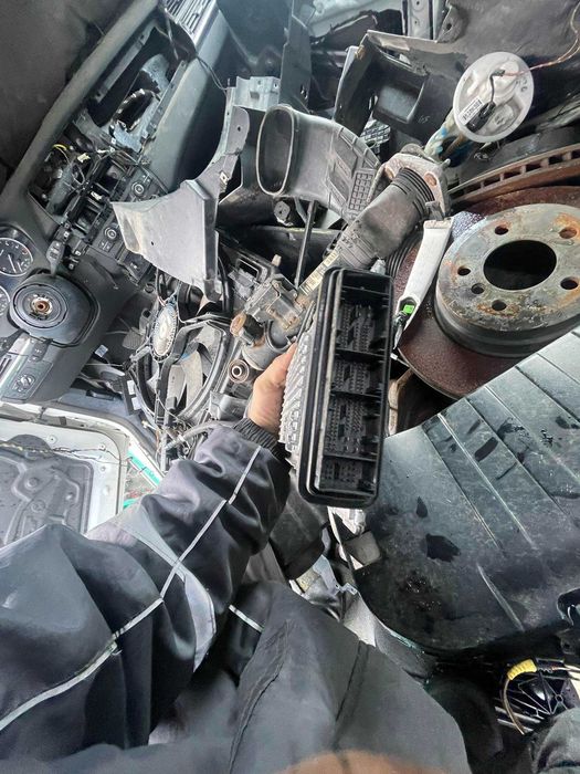 компютър bmw x5 e70 x6 e71 5.0 i n63 b44 5wk93810