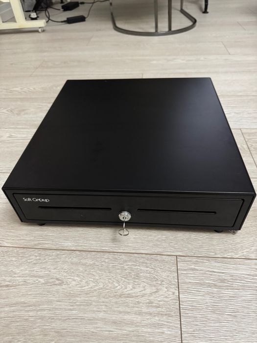 Денежный ящик для кассы