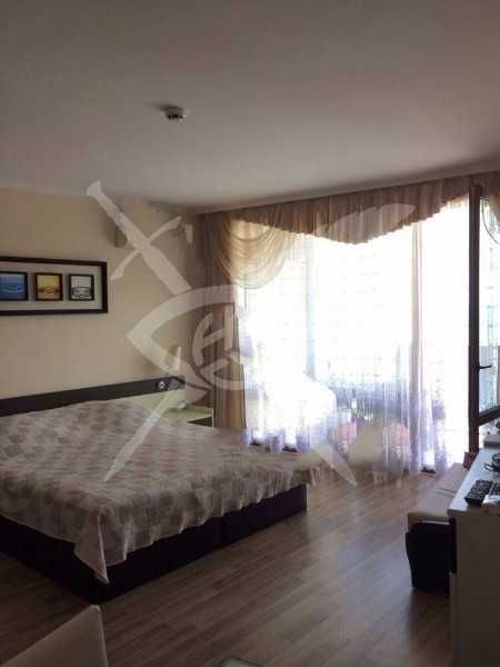 Продава се Двустаен апартамент в Свети Влас - 114 кв.м за 604 €/кв.м - Снимка #3