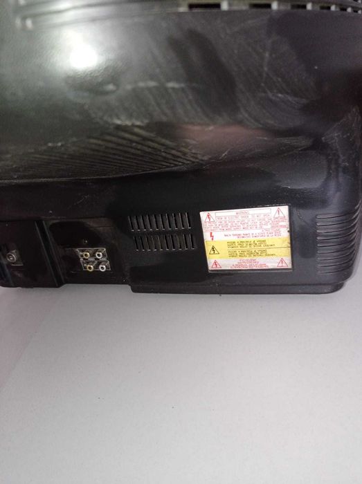 Продам телевизор  в рабочем состоянии