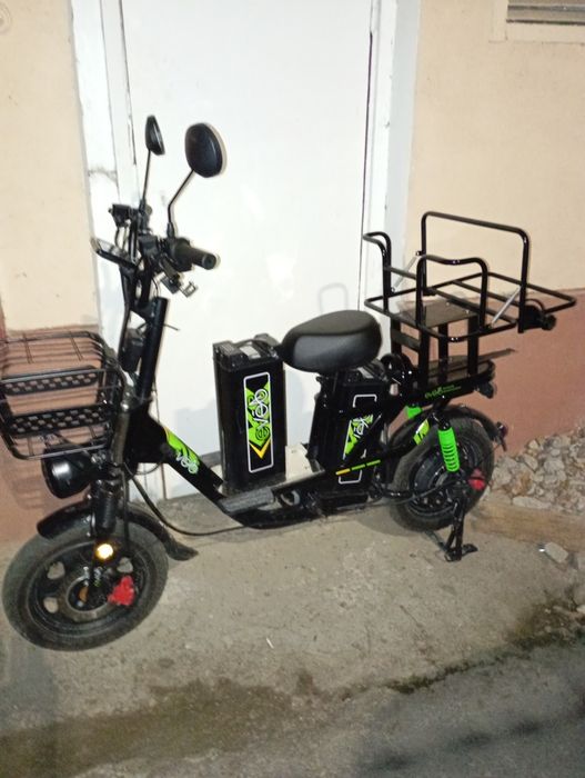 Skuter sotiladi srochna