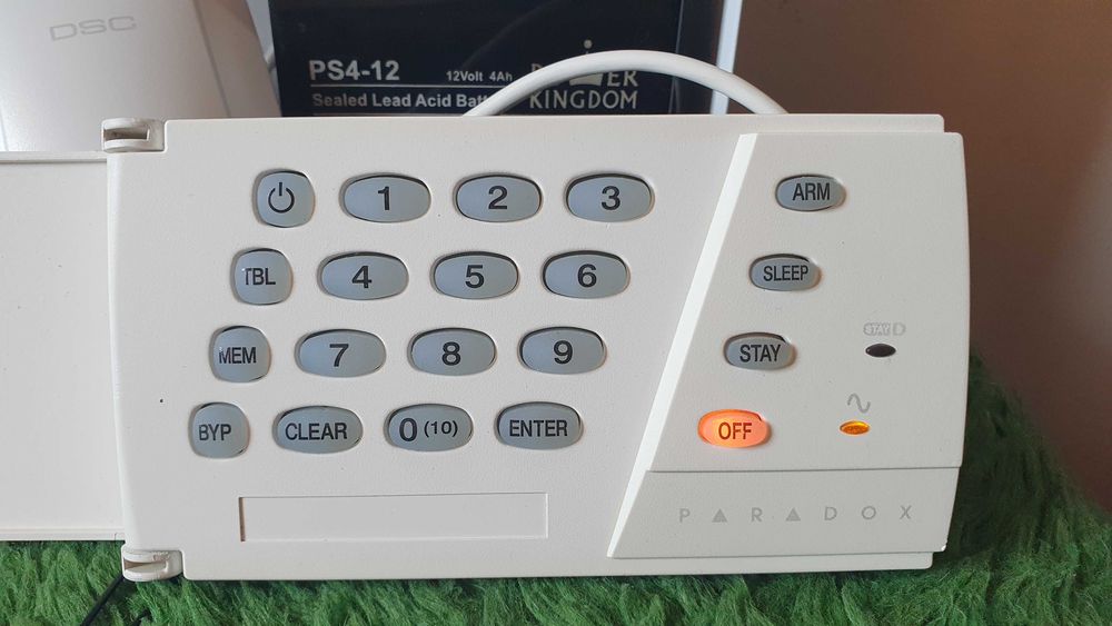 Сот комплект Paradox Spectra Sp4000 с дистанционно у-е
