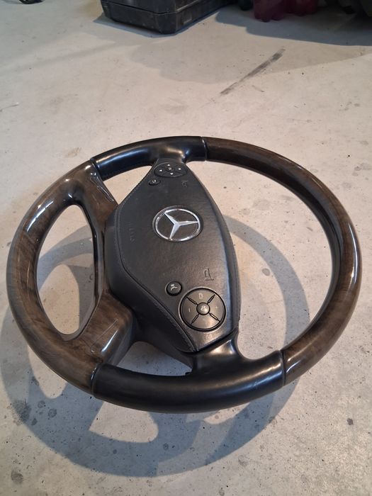 Волан аербег мерцедес S класа w221