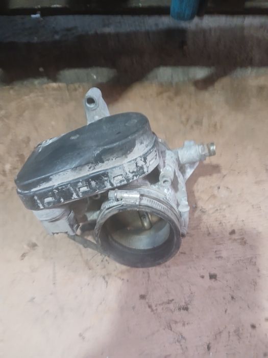 Дроссельная заслонка REXTON