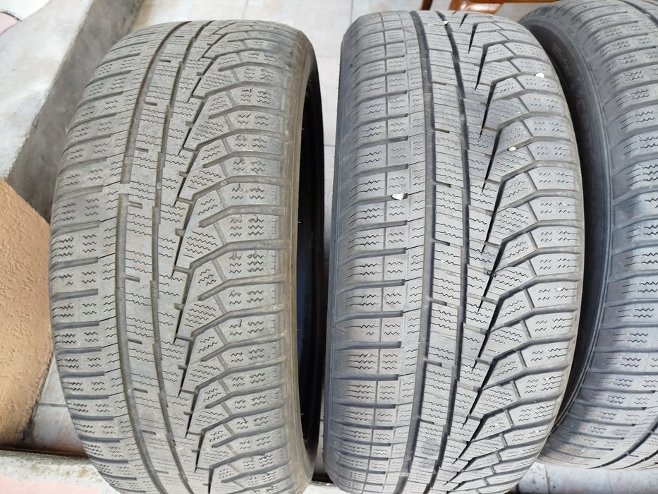 Cauciucuri Hankook 205/50/r17 v93 extra load M+s