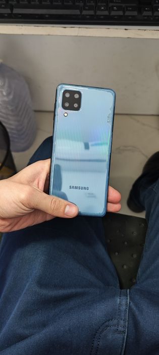 Samsung M32 juda arzon