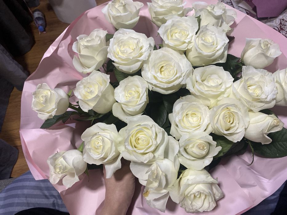 Цветыыы белые розыыы