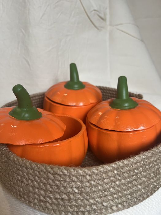 Тыквы гипсовые