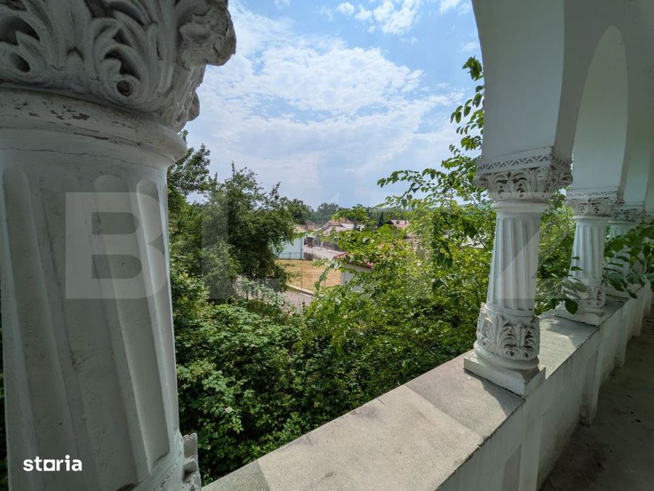 Cladire P+1 cu 9 camere si Terasa Spectaculoasa, Ideala pentru Pensiun
