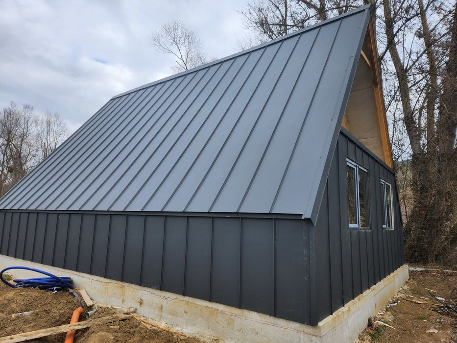 Executam cabane A frame,acoperișuri,terase,foișoare