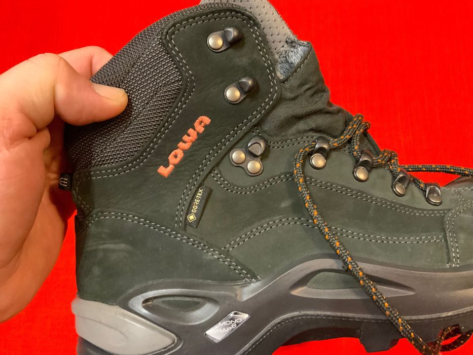 Lowa gore-tex-оригинлни обувки 40 номер