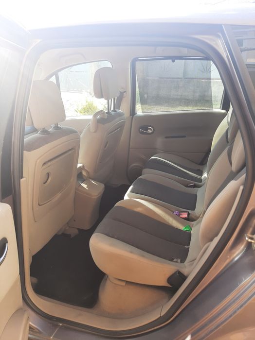 Scenic 2005 pt dezmembrări sau rabla