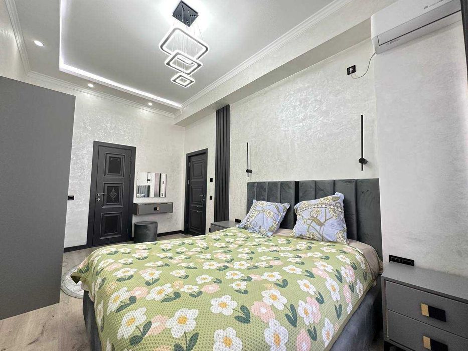 Сдаю светлую 2х ком кв-ру 7/8 на Жк Gardens Residence Ташкент сити А1