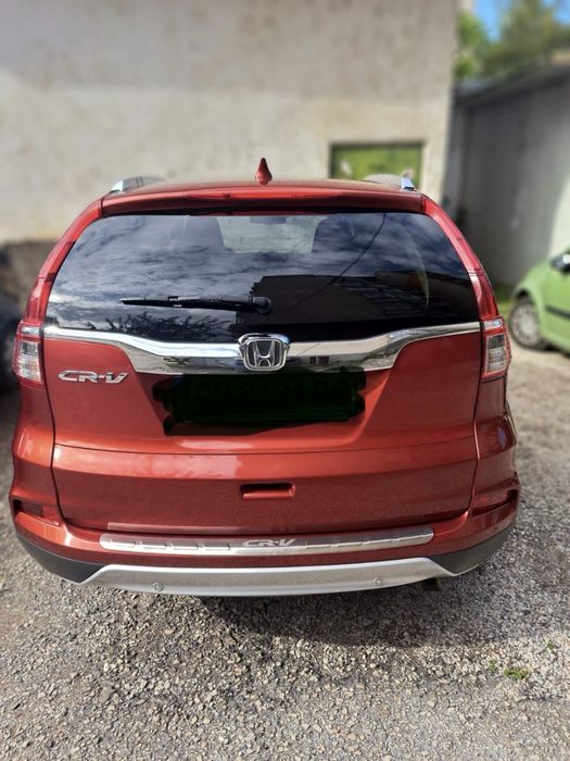 Продавам Honda CR -v