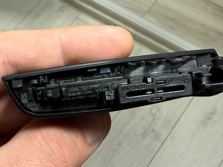 Cheie BMW originala 2022-Prezent+ Cip Scriere