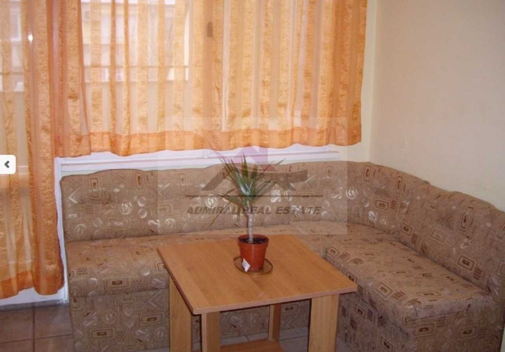 Дава се под наем Тристаен апартамент в Варна, Окръжна болница - 80 кв.м за 425 € - Снимка #2