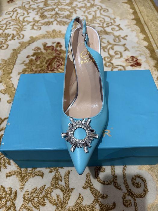 Срочно продам обувь от фирмы Baver