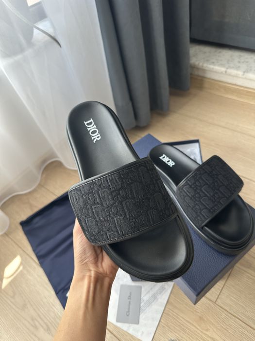 Мъжки чехли Dior
