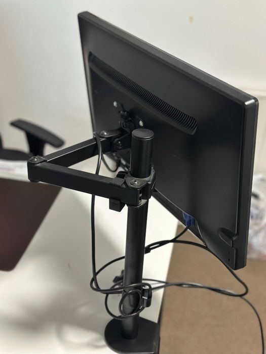 Monitor BENQ ; Suport Reglabil Monitor; Consolă pentru monitor, negru