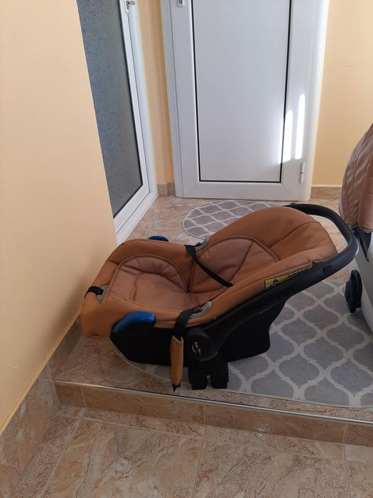 Децка количка с кошове