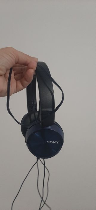 Продам наушники, 2 пары