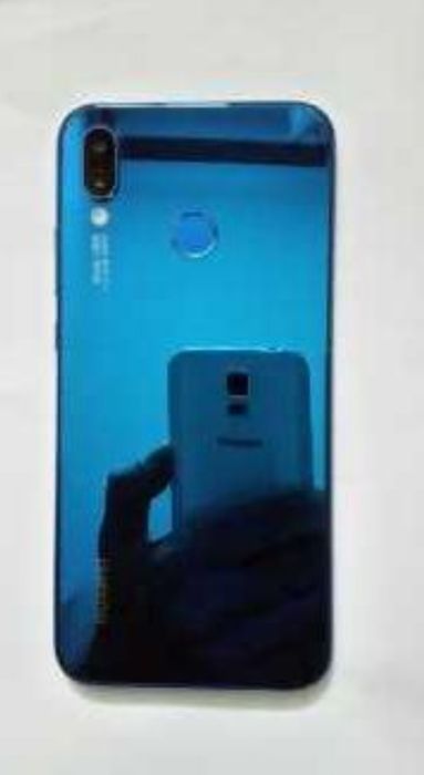 P20 lite smartphone