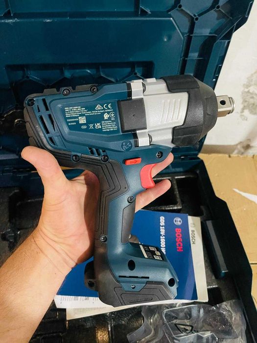 Filetanta cu impact Bosch GDS 18 V - 1600 HC 18 V | 0 - 1600 Nm | 3/4 inch | Fara perii de carbon | Fara acumulator si incarcator