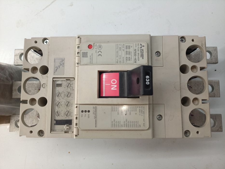 Продам автомат, 630 ампер, новая