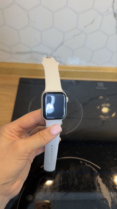 Продам apple watch 6