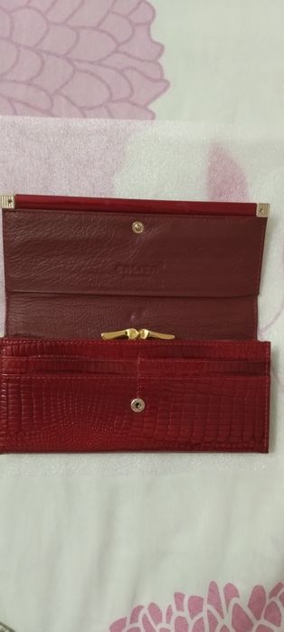 Продаётся кошелёк женский