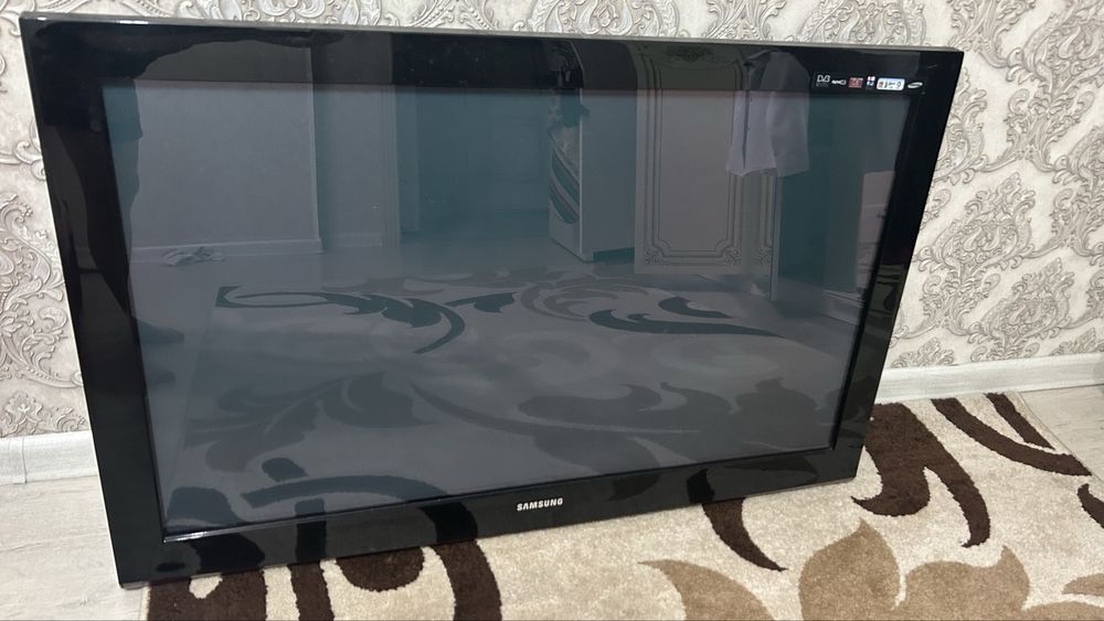 Продам телевизор самсунг