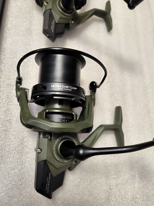 SET 2 Lansete FL FLX30 3.96M 4.0Lbs 2Seg + 2 Mulinete Pro FL FLX 14000
