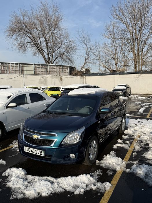 Cobalt 2023 yil 33.000 km prabeg rangi kinda blue kraska toza