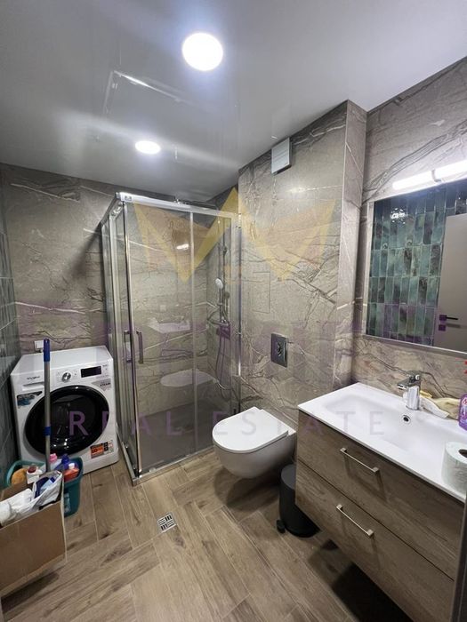 Дава се под наем Двустаен апартамент в Варна, Център - 70 кв.м за 1100 € - Снимка #8