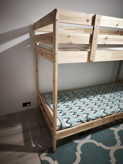 Pat suprapus copii Ikea 90x200, pin, stare excelenta